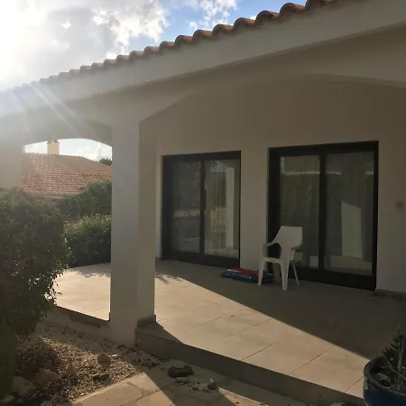 Ambios Villa Peyia
